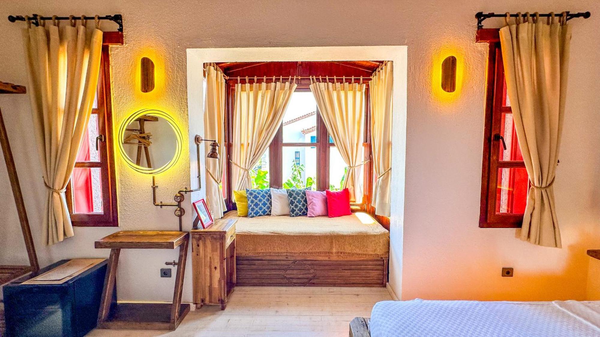 Banana Alacati Food & Stay - Adults Only Esterno foto