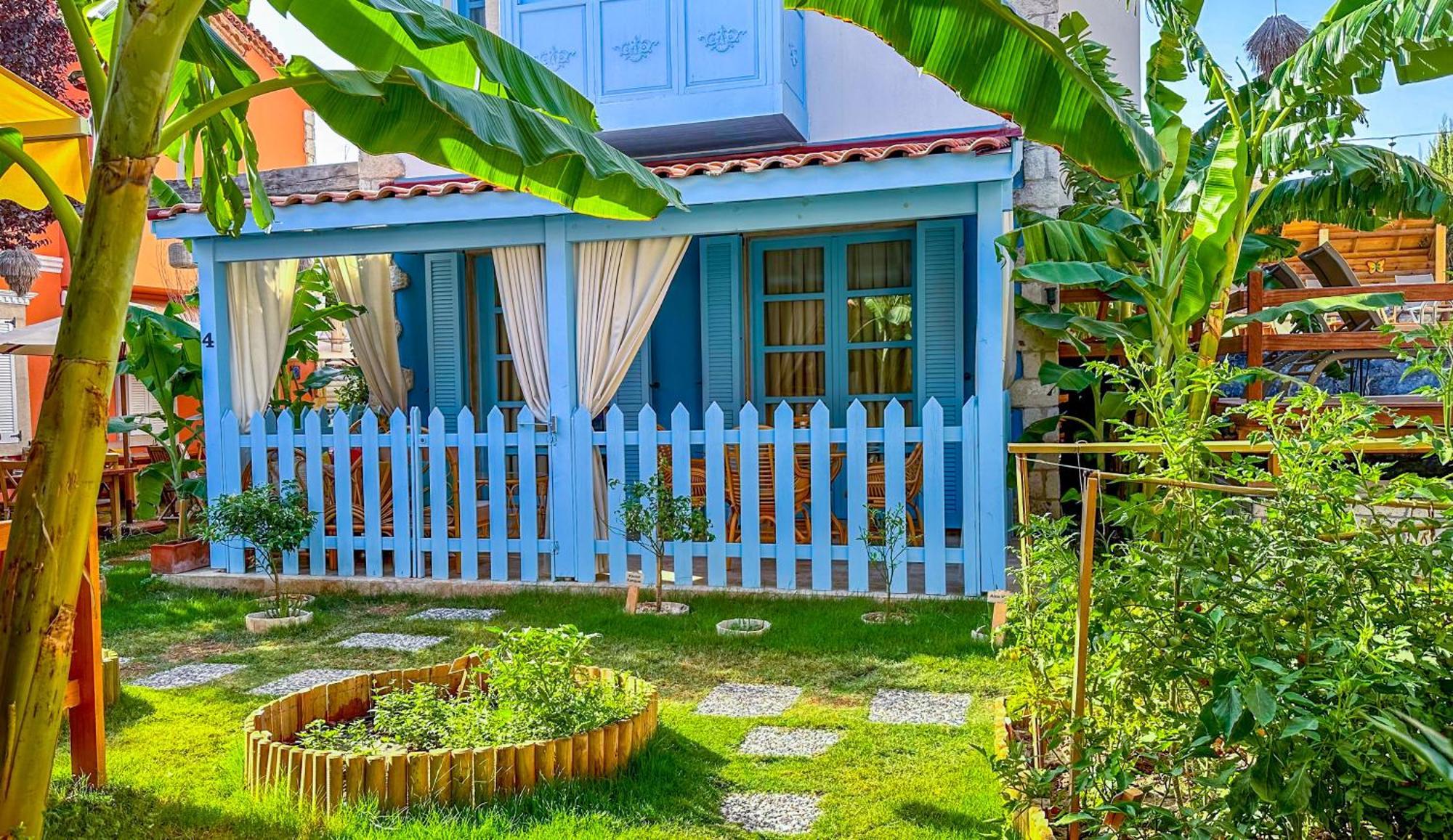Banana Alacati Food & Stay - Adults Only Esterno foto